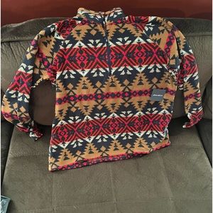 NWT Eddie Bauer Women’s XL adventure fleece.  Multiple design and half zip up.